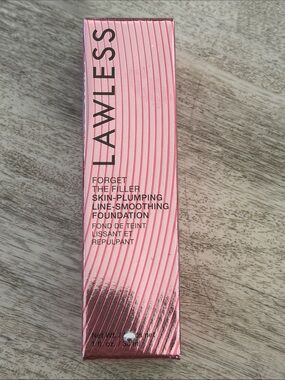 LAWLESS Pink Metallic Skin-Plumping Foundation 2F
